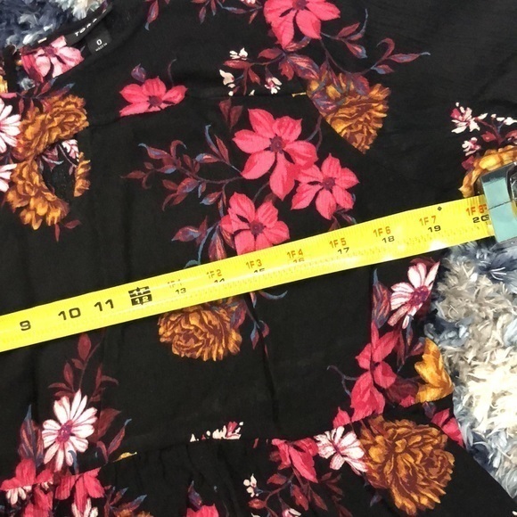 Torrid top blouse Babydoll Gauze Keyhole Front Tunic Top size 0‎ - Picture 11 of 12